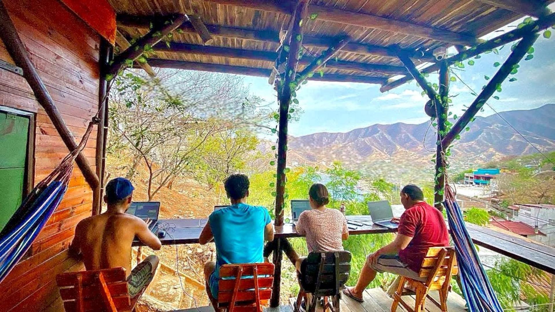 Tamarindo Beach Hostel Taganga Buitenkant foto